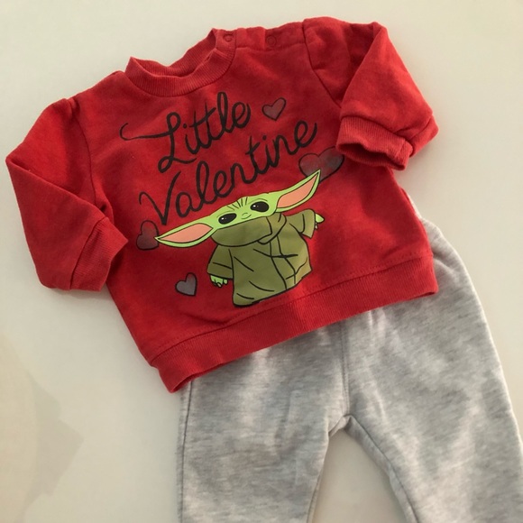 Star Wars 6-9 months Yoda valentine outfit - Picture 1 of 1